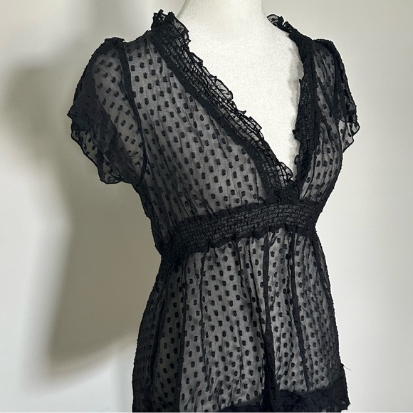 BCBG MaxAzria Black Sheer Polka Dot Flutter Sleeve Smocked Waist Blouse Size S - Picture 6 of 7